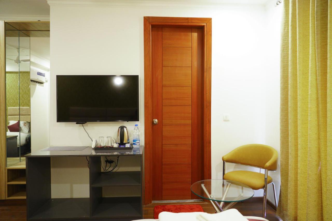 Lime Tree Hotel Pulkit Gurgaon-Artemis Hospital, Nearest Metro Huda City Centre Exterior photo